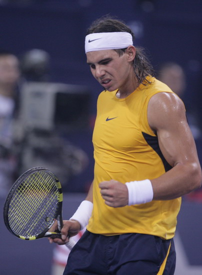 九游娱乐-纳达尔重返赛场，锐不可当首场状态出色，瑞士队观众沸腾！赢得满堂喝彩(纳达尔21个大满贯一览)