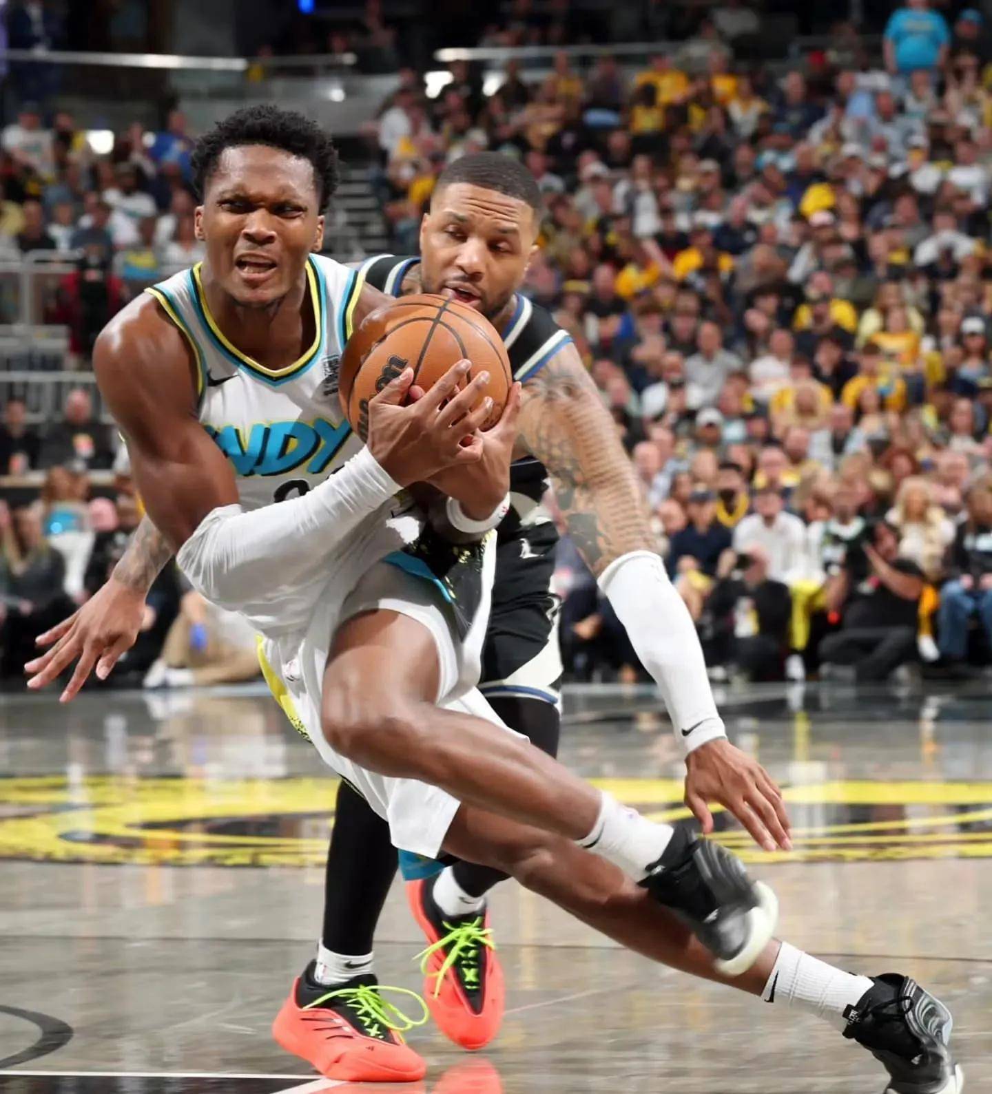 九游游戏-字母哥在法国队比赛中比赛局势复杂，比赛规则变更引发热议！上演精彩一战(孙颖莎对伊藤直播回放)