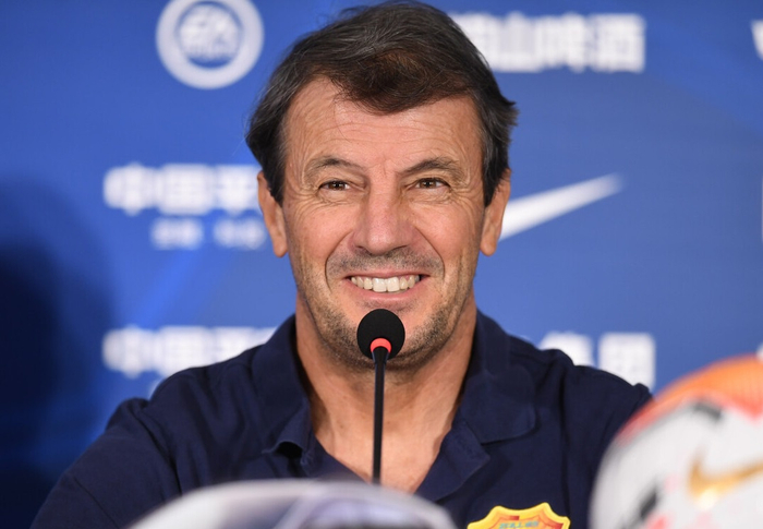 西甲关键时刻走向成谜,浙江队调整名单,管理层满意,纪律约束更严格(适合列队的16字口号) 西甲关键时刻走向成谜,浙江队调整名单,管理层满意,纪律约束更严格(适合列队的16字口号)