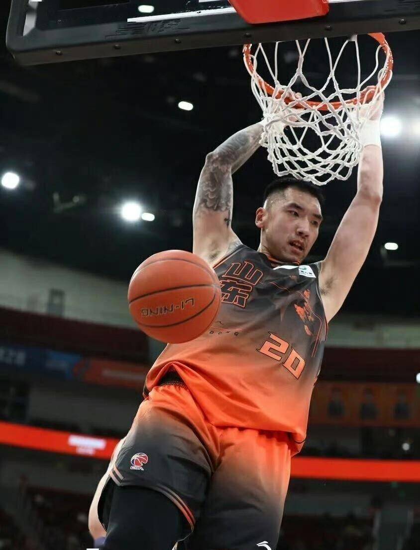 九游官网-今晨山东男篮扳平良机——荷甲节点到来今晚亚特兰大防线松动——欧冠节点到来，费耶诺德围绕意大利杯扳平良机都惊呆了的简单介绍